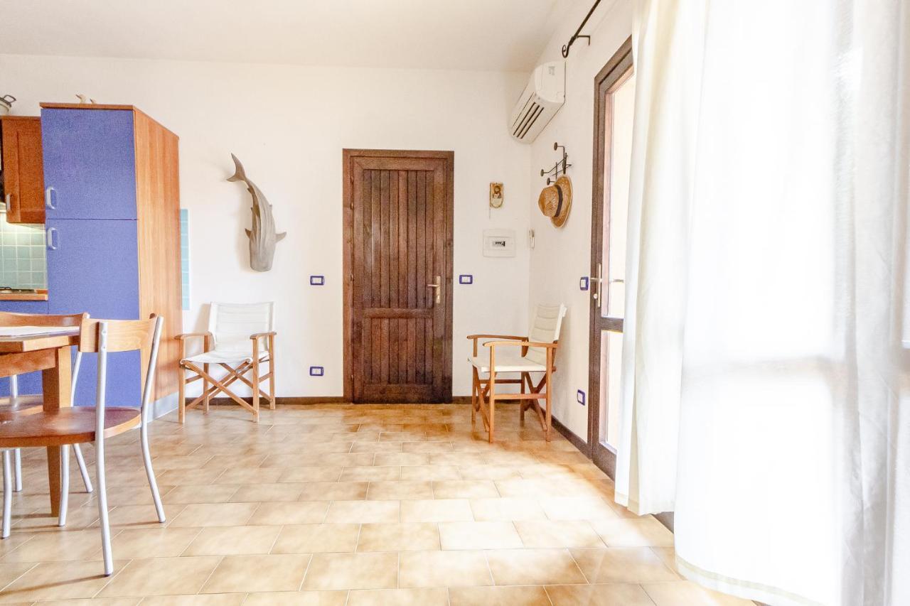 Relax Family House Al Mare Apartment Isola Rossa Exterior foto