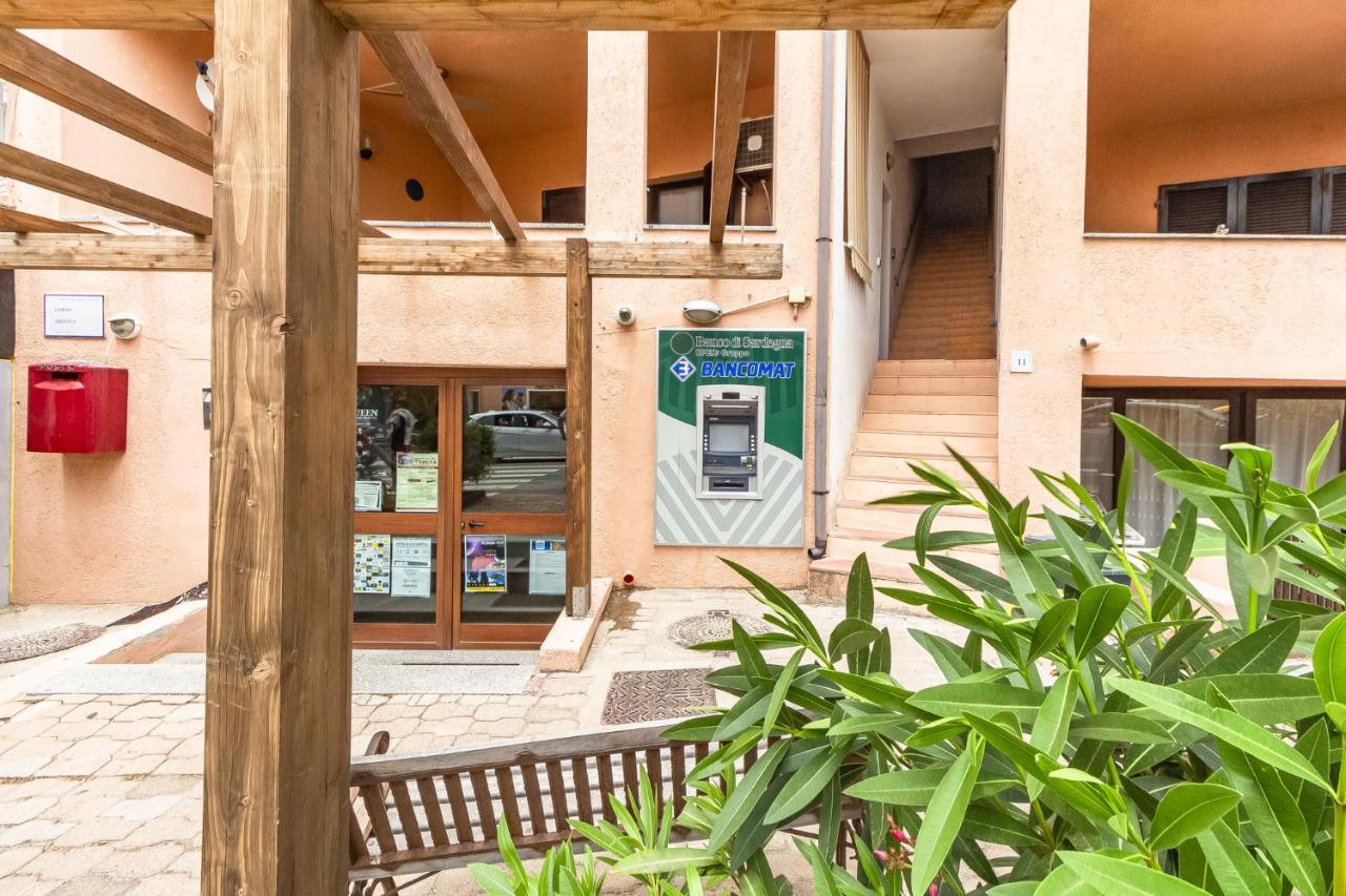 Relax Family House Al Mare Apartment Isola Rossa Exterior foto
